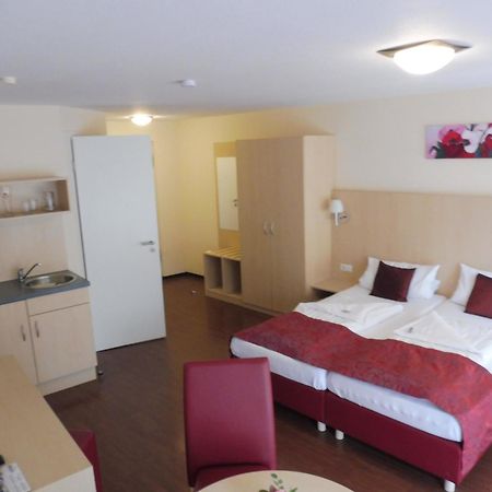 Hotel Gasthof Zum Engel - Gaestehaus Künzelsau Exteriör bild