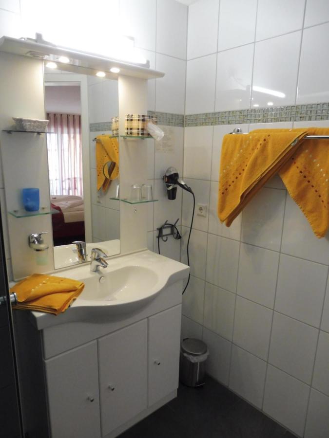 Hotel Gasthof Zum Engel - Gaestehaus Künzelsau Exteriör bild